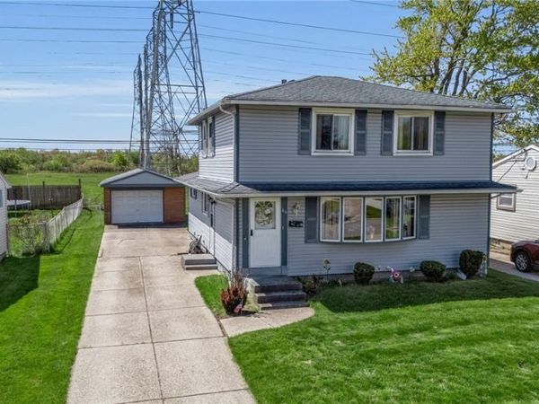 66 Dreyer Avenue , Tonawanda, NY 14150