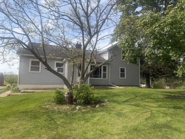 9841 W Pq Avenue, Mattawan, MI 49071