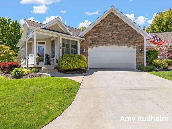 16260 Woodvale Boulevard, Unit 34, Spring Lake, MI 49456