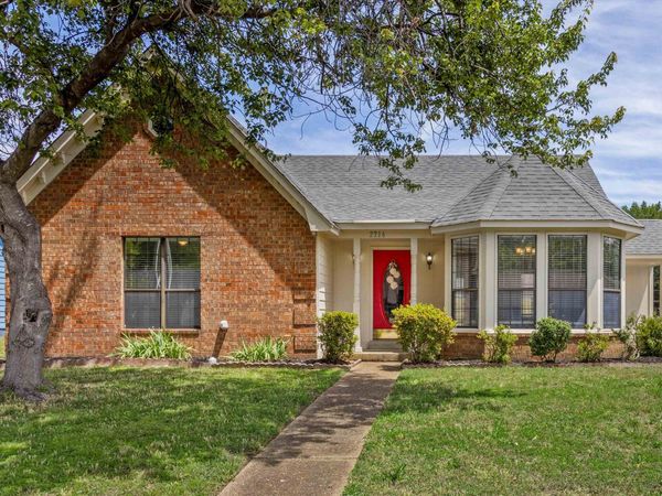 2716 ARBOR LANE DR, Memphis, TN 38133