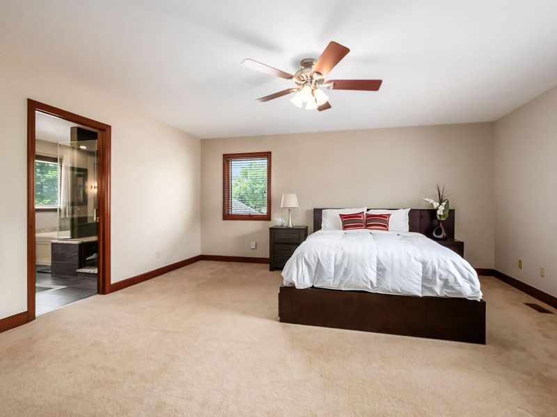 8642 Craigston Court, Dublin, OH 43017 Photo 10