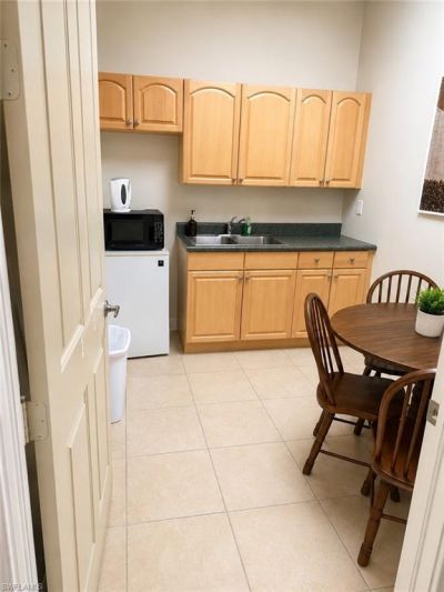 3940 Radio Rd , Unit 109, Naples, FL 34104 Photo