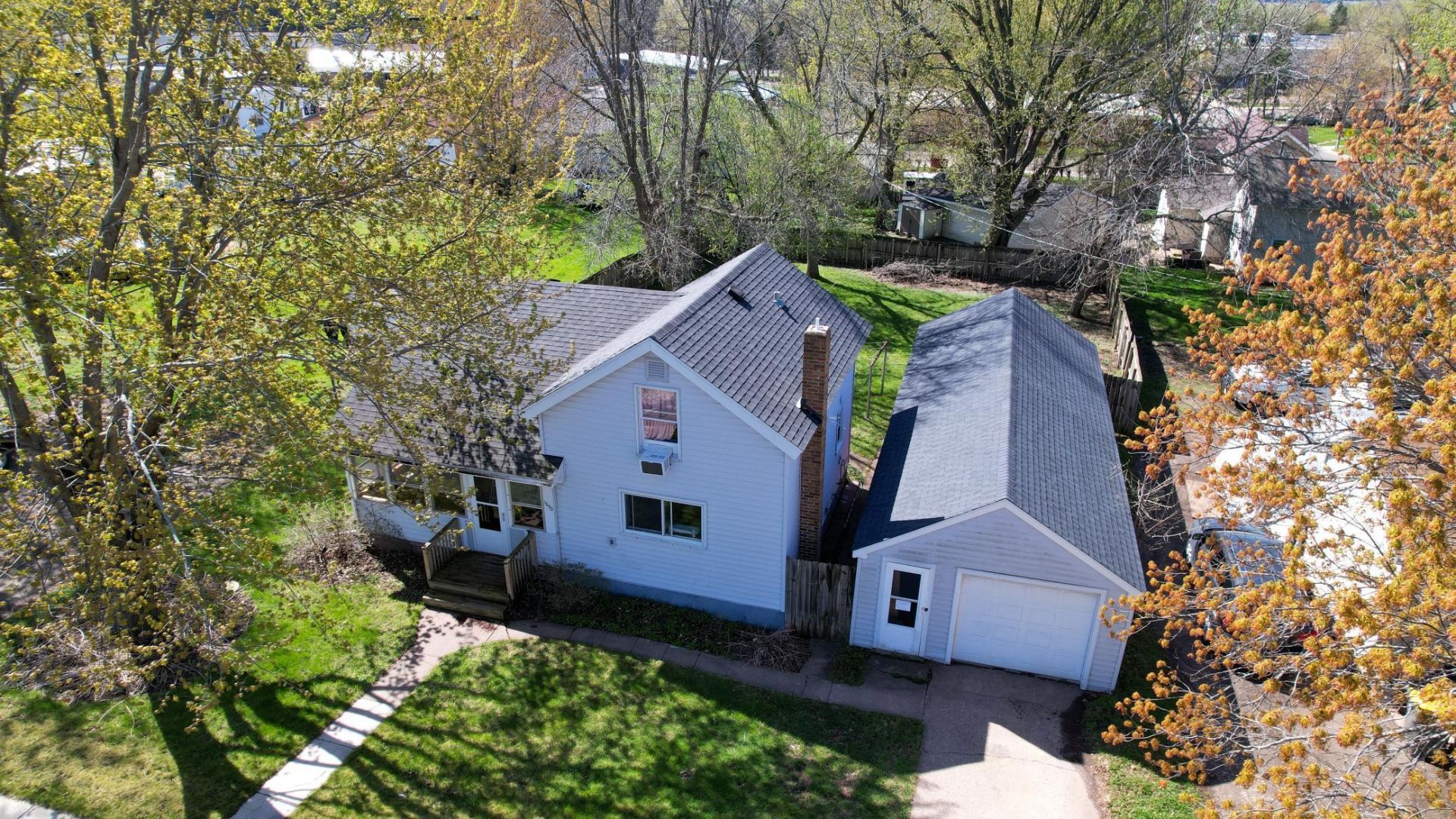 1050 Larcom Street , Hammond, WI 54015