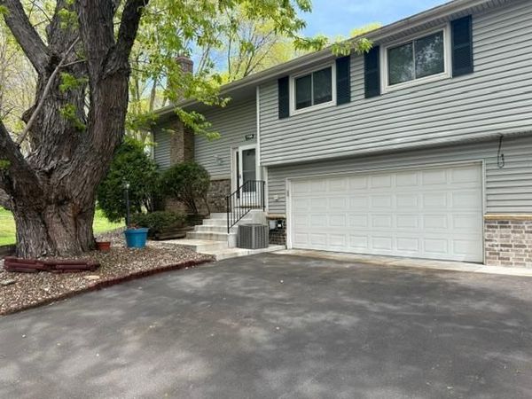1166 Timbershore Lane , Eagan, MN 55123