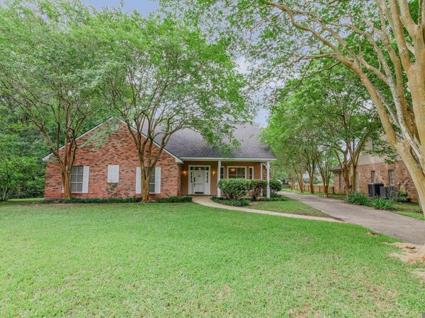 10620 Old Lodge Ct, Baton Rouge, LA 70817