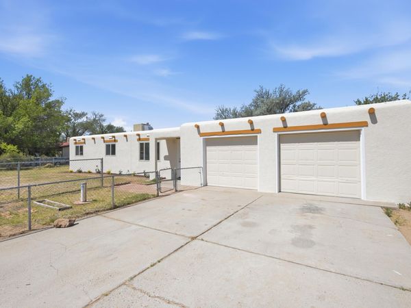 4719 Gordon Street , Los Lunas, NM 87031