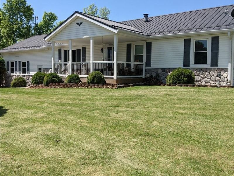 60004 Ramsey Ridge Road, Jacobsburg, OH 43933 Photo 2