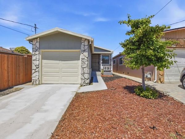 2317 Virginia Avenue, Richmond, CA 94804