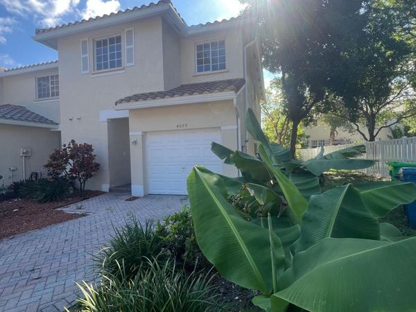4070 NW 91ST Terrace, Sunrise, FL 33351