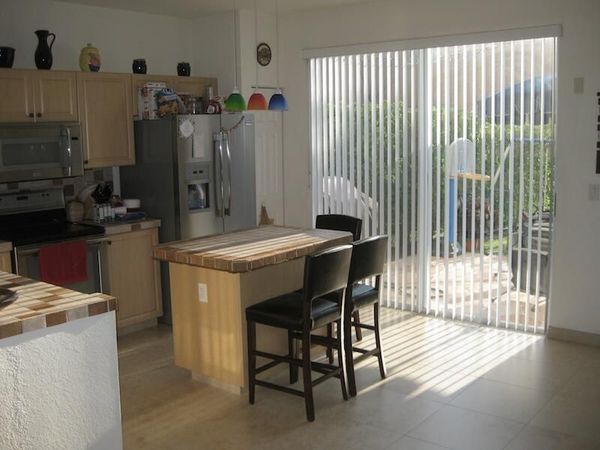 4070 NW 91st Terrace, Sunrise, FL 33351