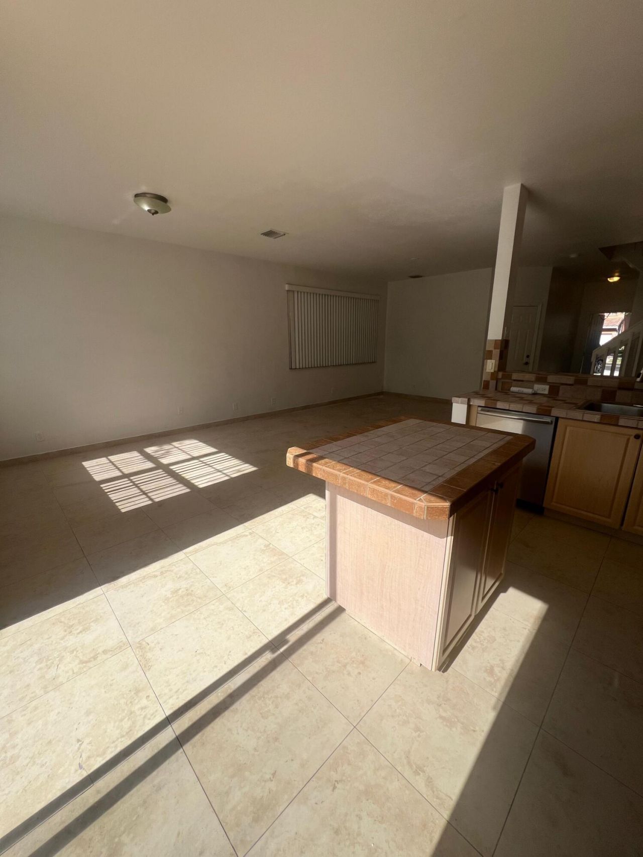 4070 NW 91st Terrace, Sunrise, FL 33351 Photo