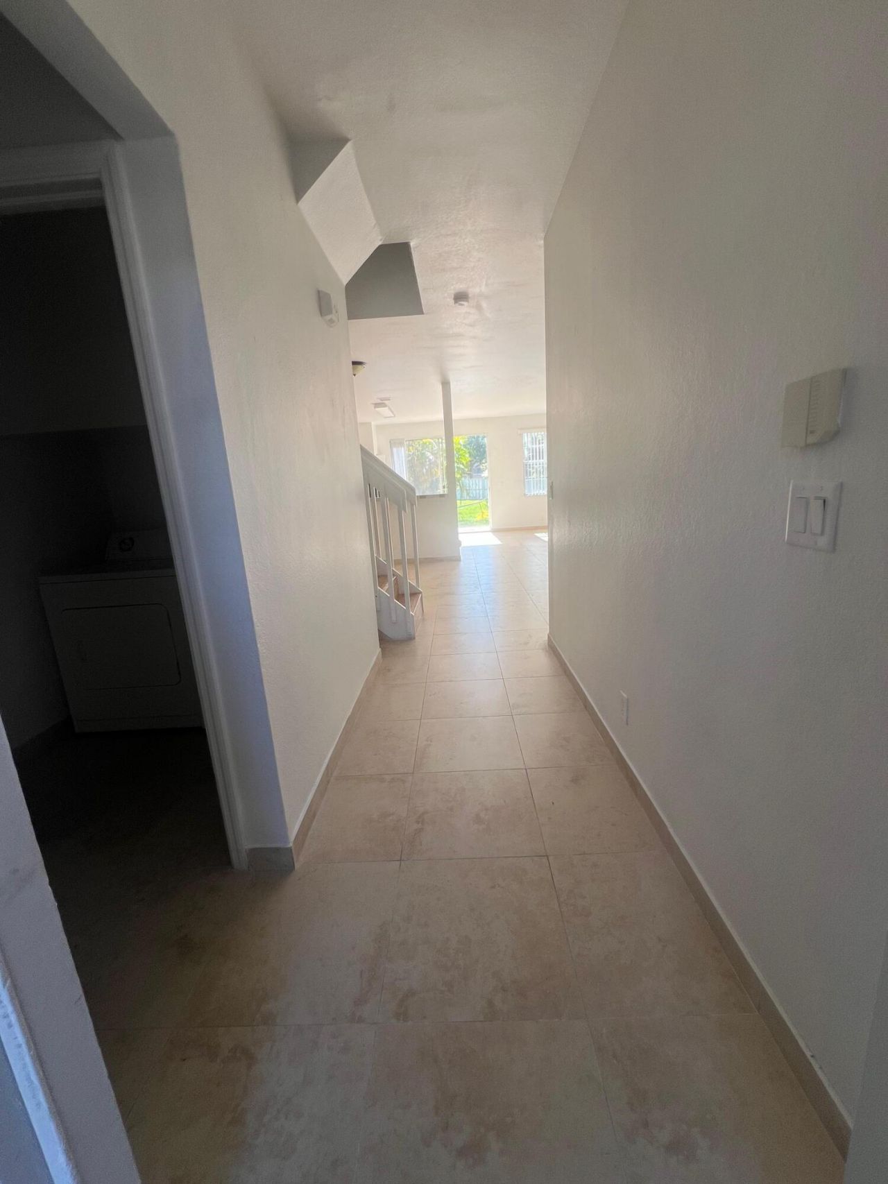 4070 NW 91st Terrace, Sunrise, FL 33351 Photo