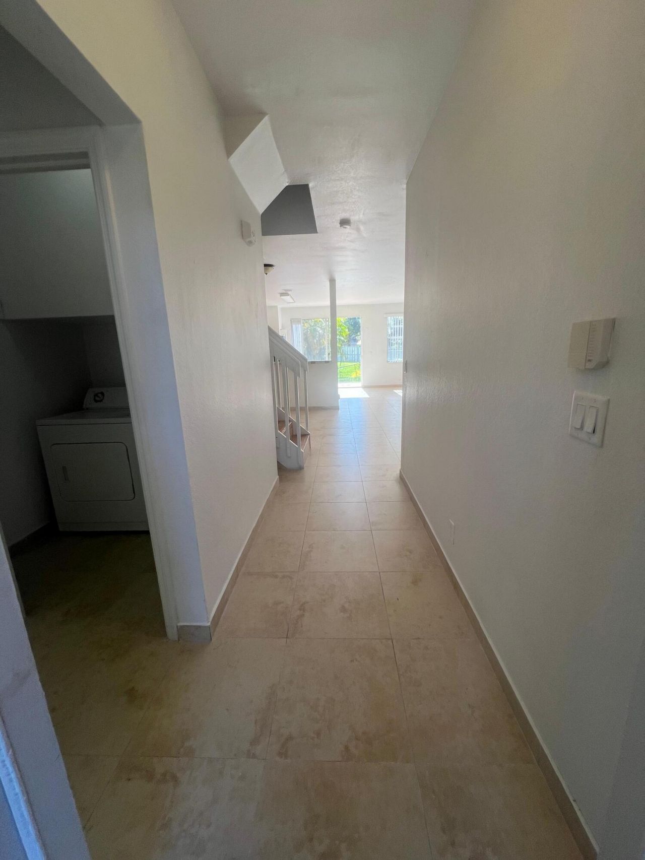 4070 NW 91st Terrace, Sunrise, FL 33351 Photo