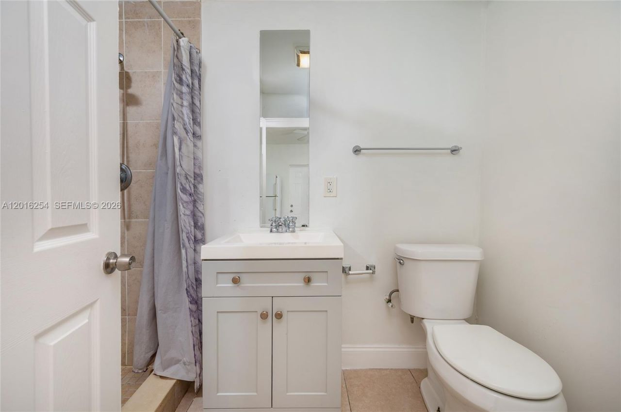 9050 NW 31st Ave , Unit 2, Miami, FL 33147 Photo