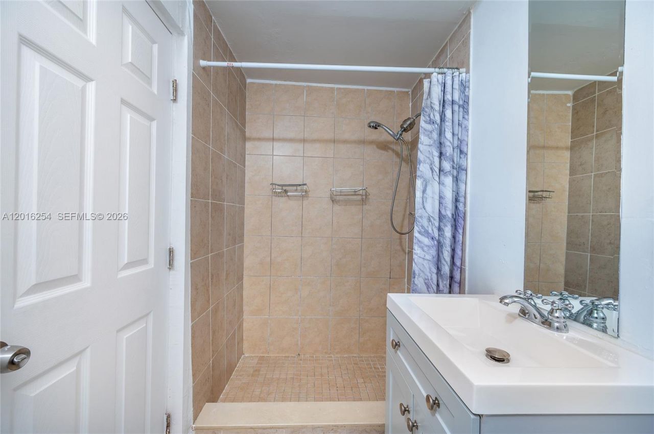 9050 NW 31st Ave , Unit 2, Miami, FL 33147 Photo