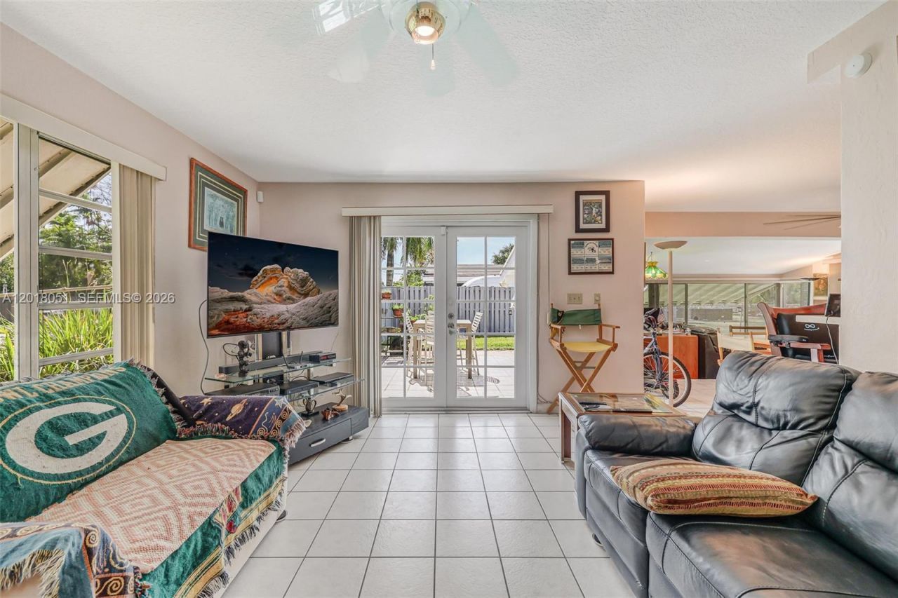 9940 Belgrade Rd , Cutler Bay, FL 33157 Photo