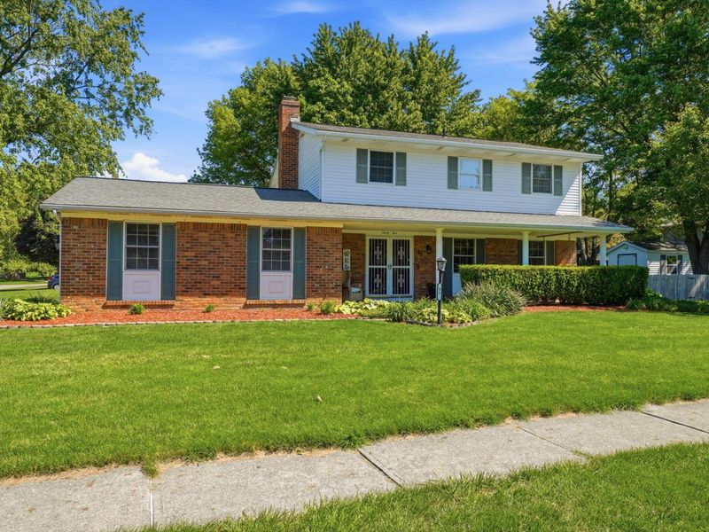 95 Timber Ridge Drive , Pickerington, OH 43147 Photo 2