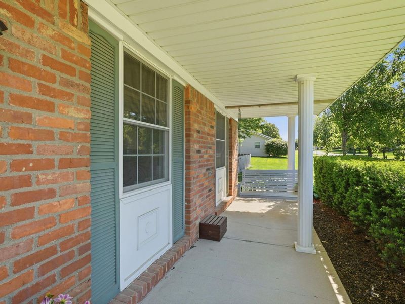95 Timber Ridge Drive , Pickerington, OH 43147 Photo 4