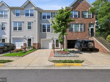 21534 IREDELL TERRACE, BROADLANDS, VA 20148
