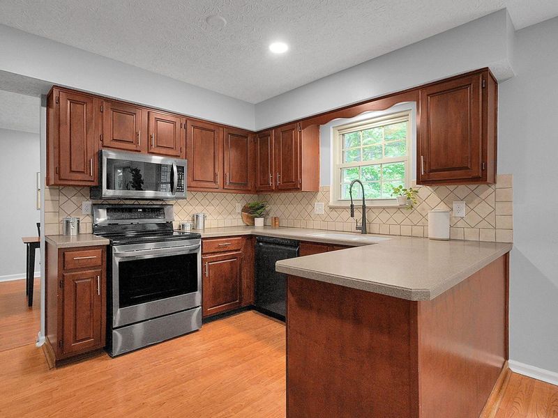 3596 Watt Road, Columbus, OH 43230 Photo 15