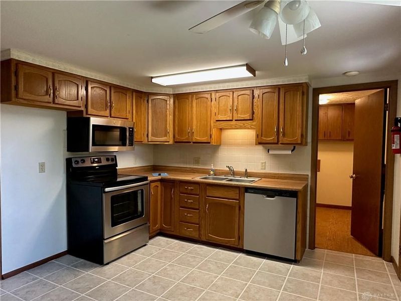 3690 North Drive, Greenville, OH 45331 Photo 10