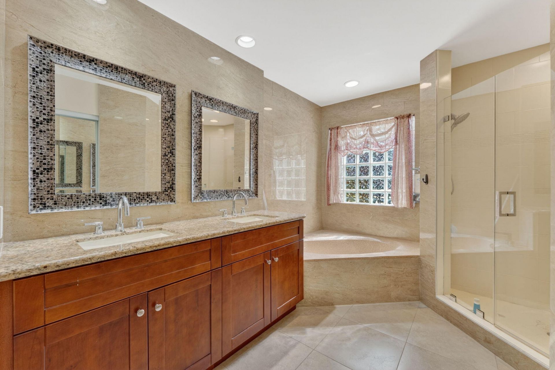 16353 Malibu Drive, Unit 61, Weston, FL 33326 Photo