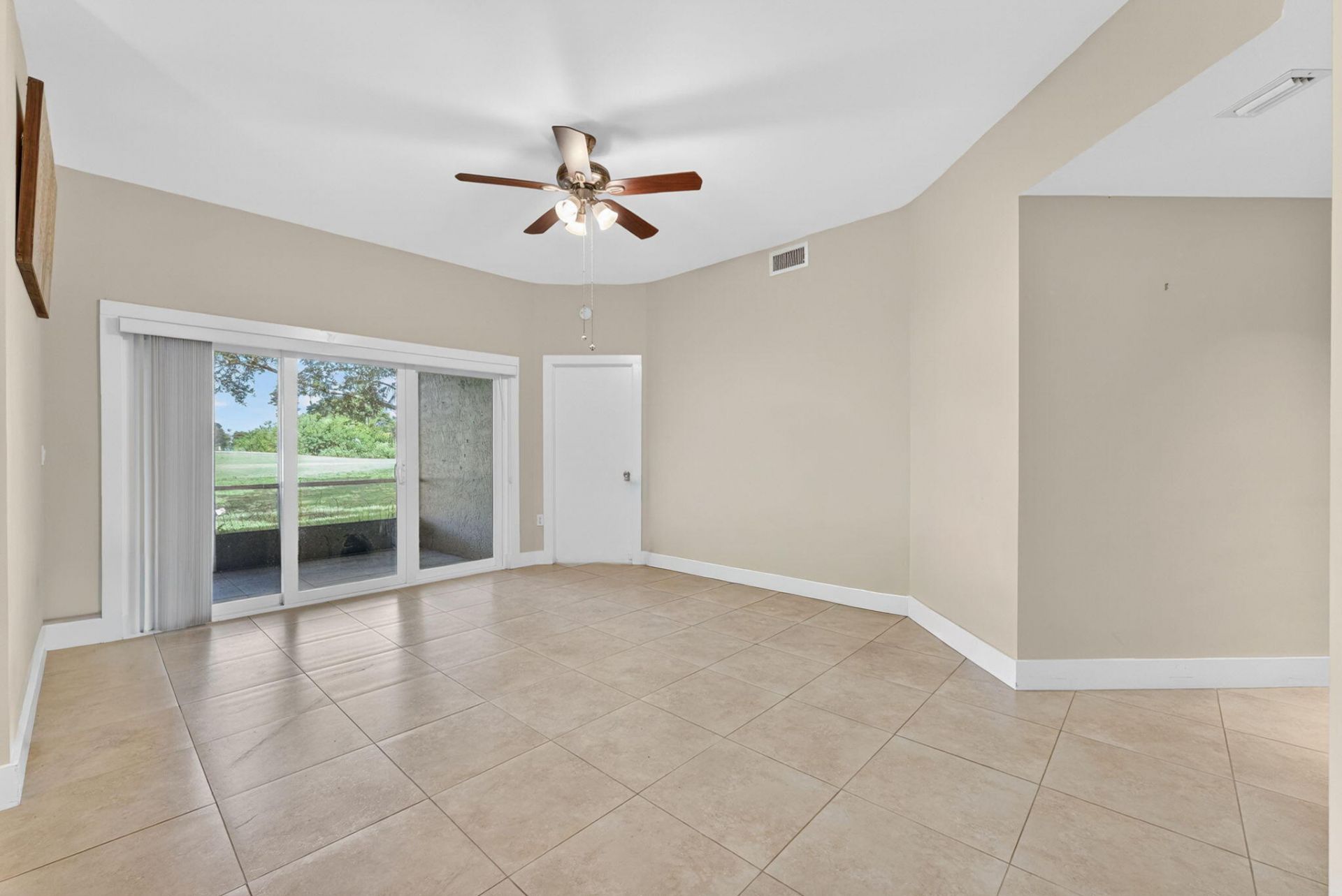 16353 Malibu Drive, Unit 61, Weston, FL 33326 Photo