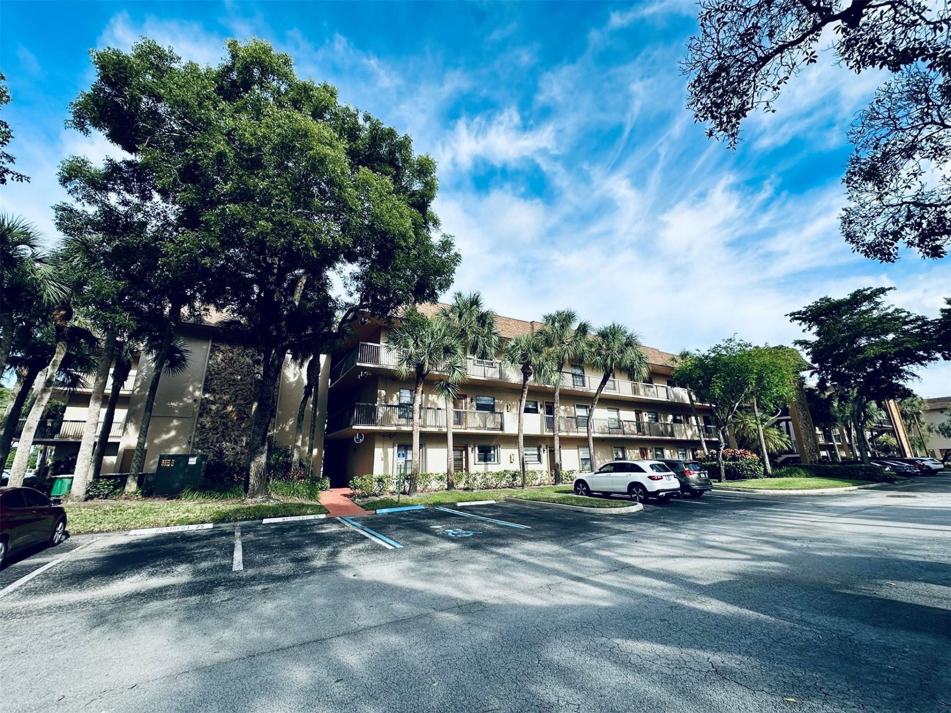 6090 N Sabal Palm Boulevard, Unit 110, Tamarac, FL 33319 Photo