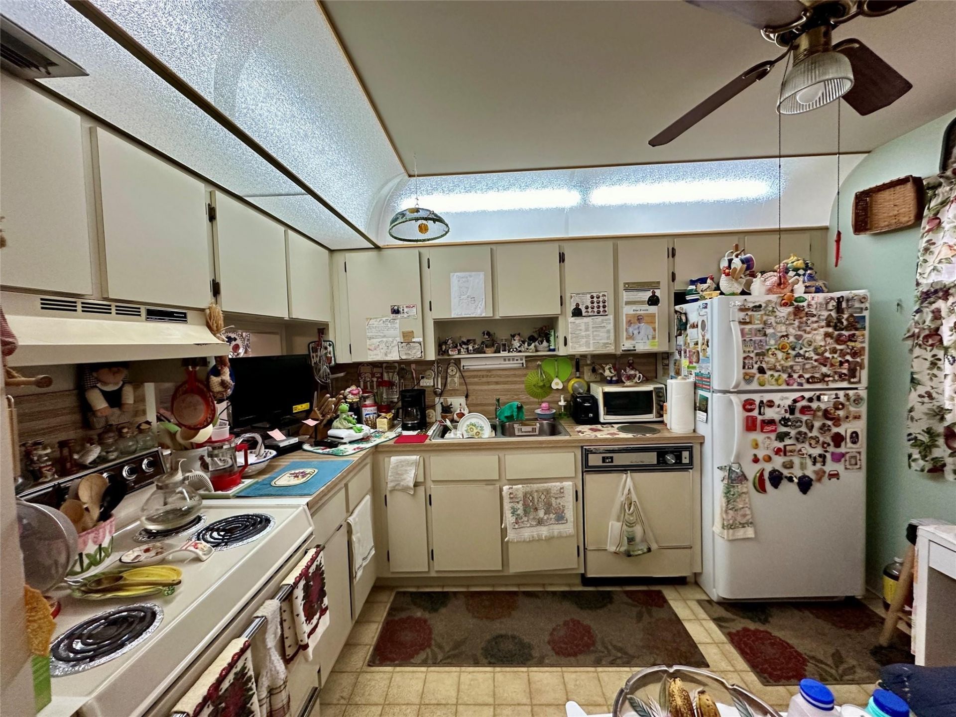 6090 N Sabal Palm Boulevard, Unit 110, Tamarac, FL 33319 Photo
