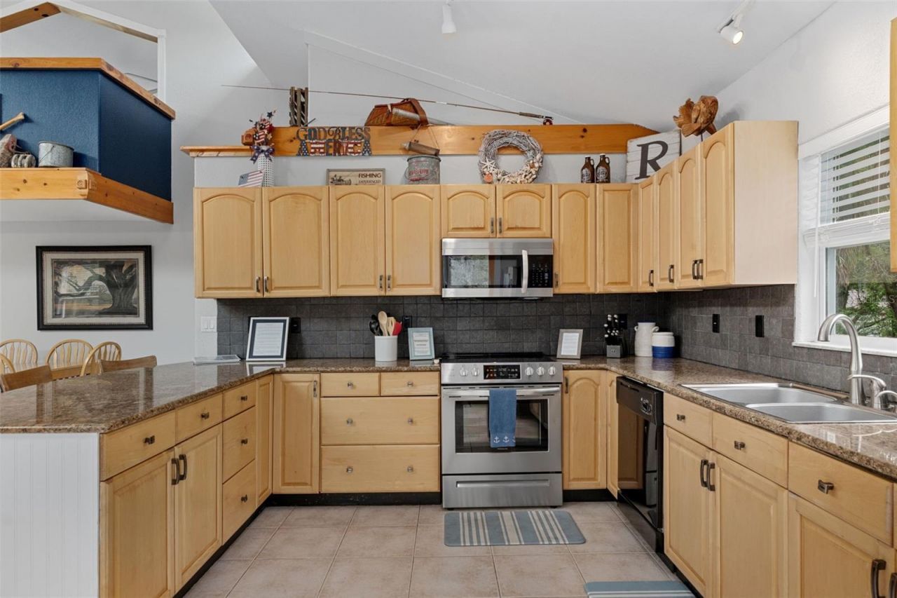 2272 S Todd Point, Homosassa, FL 34448 Photo