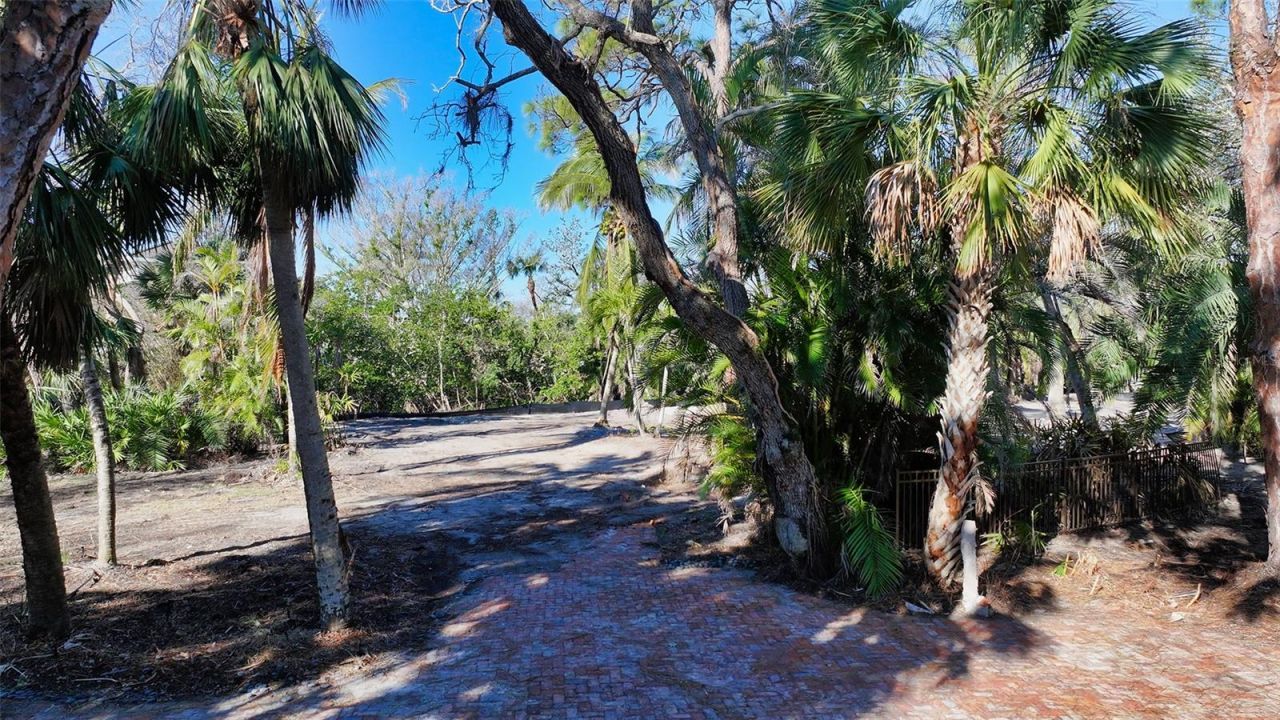7340 Pine Needle Road , Sarasota, FL 34242 Photo