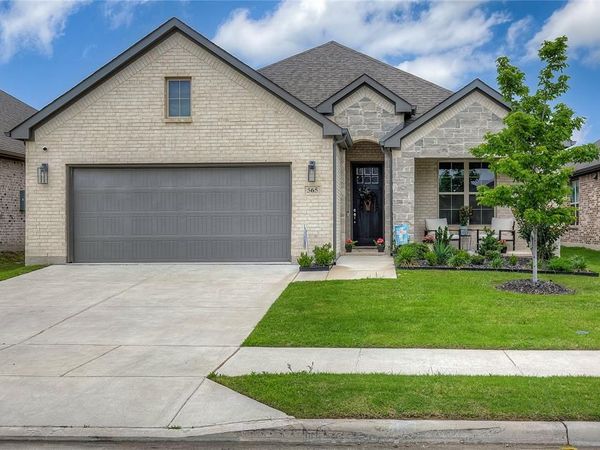 565 Beck Drive, Lavon, TX 75166