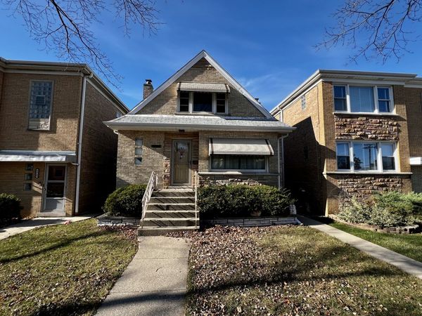 5552 N Major Avenue , Chicago, IL 60630