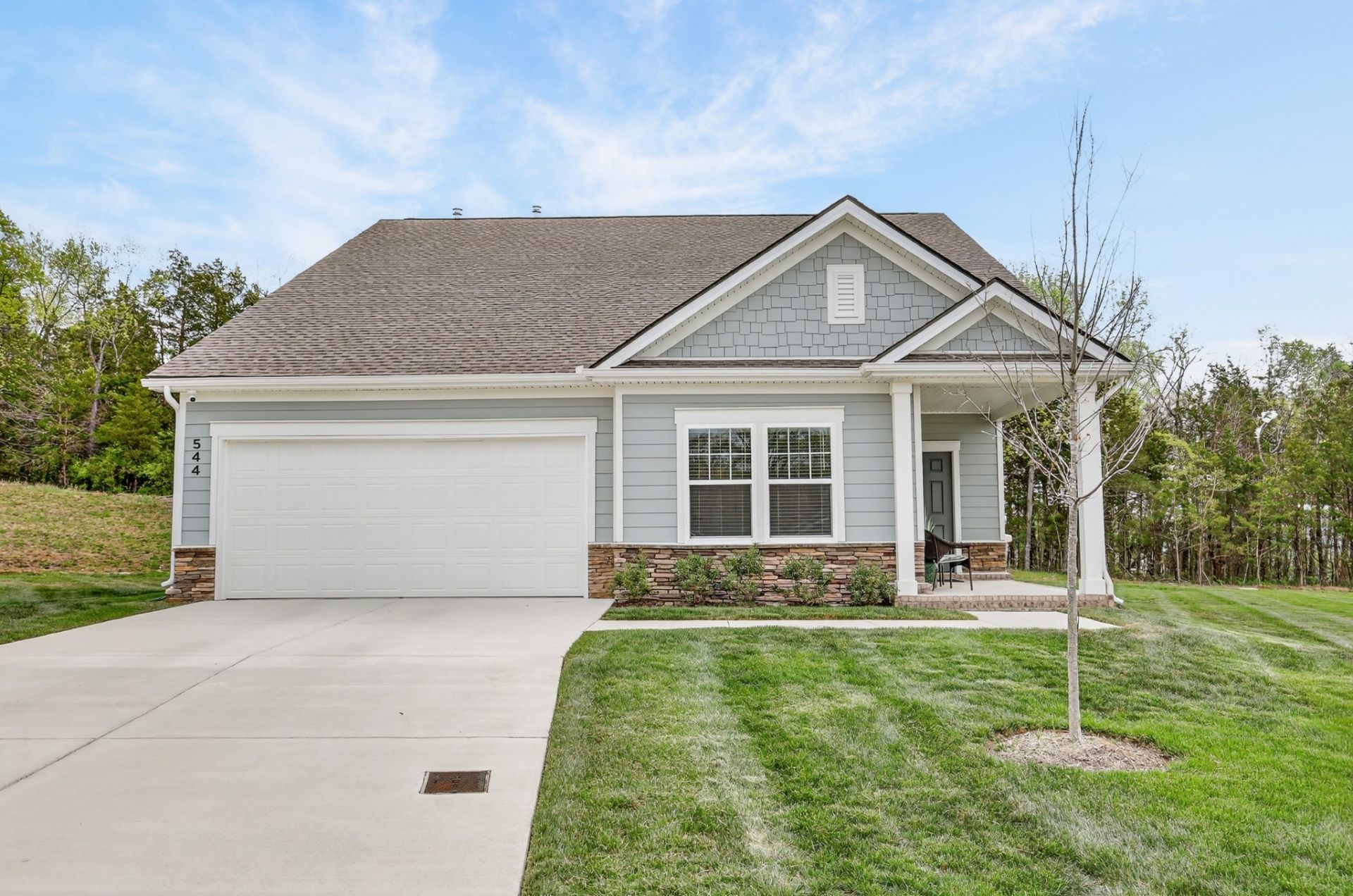 544 Banchory Dr, Smyrna, TN 37167 Main Photo