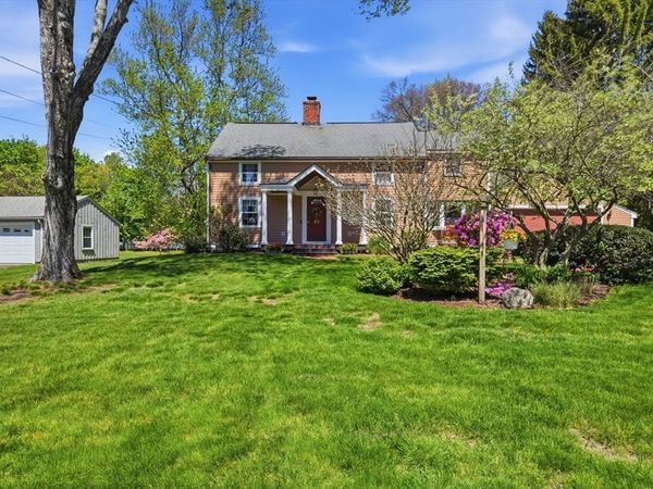 20 Arbor Ln, Wilbraham, MA 01095