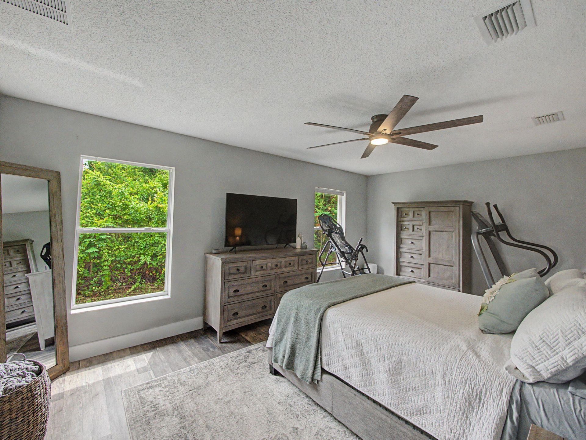 1550 SW Kosnar Avenue, Port Saint Lucie, FL 34953 Photo