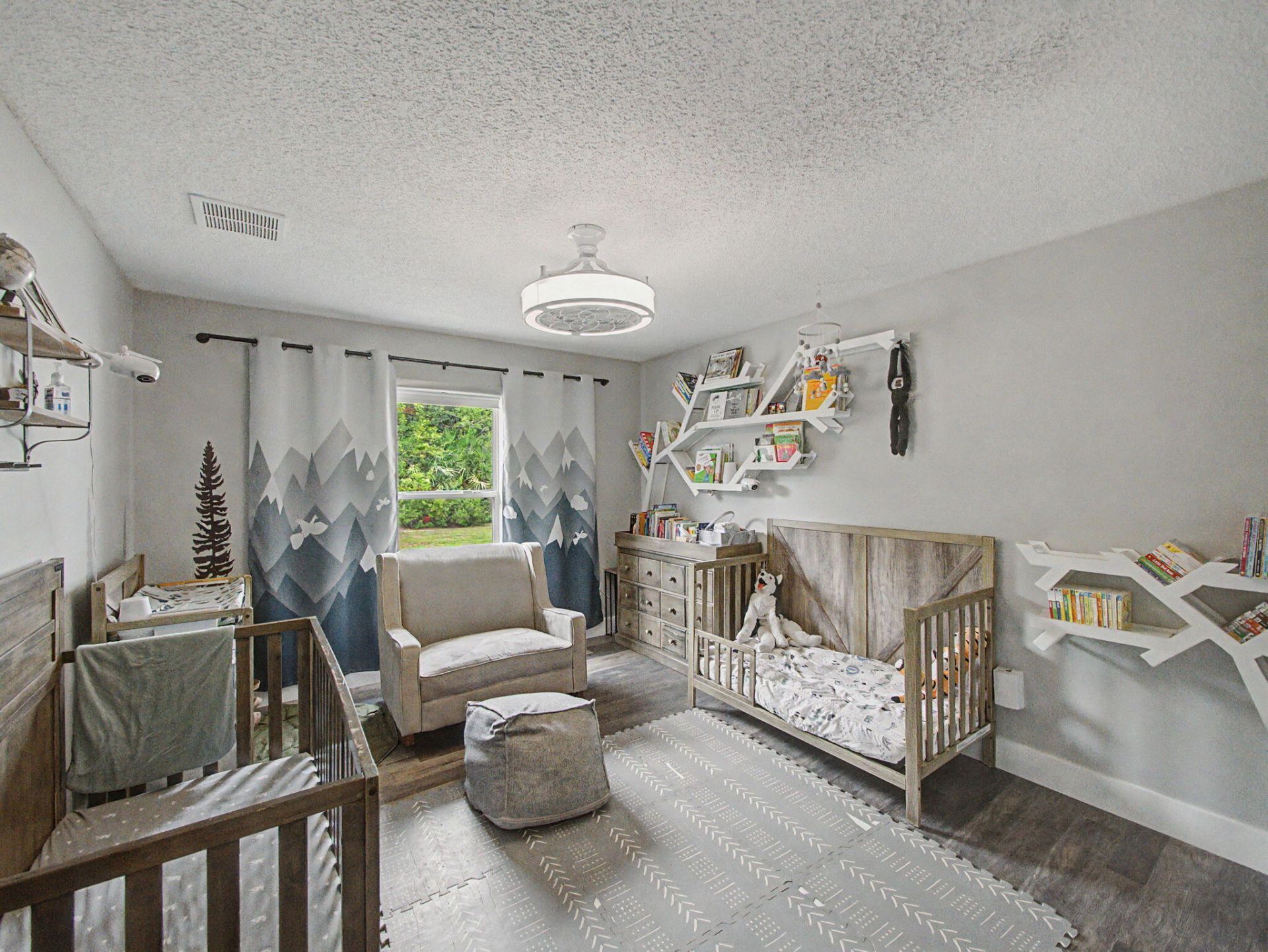 1550 SW Kosnar Avenue, Port Saint Lucie, FL 34953 Photo