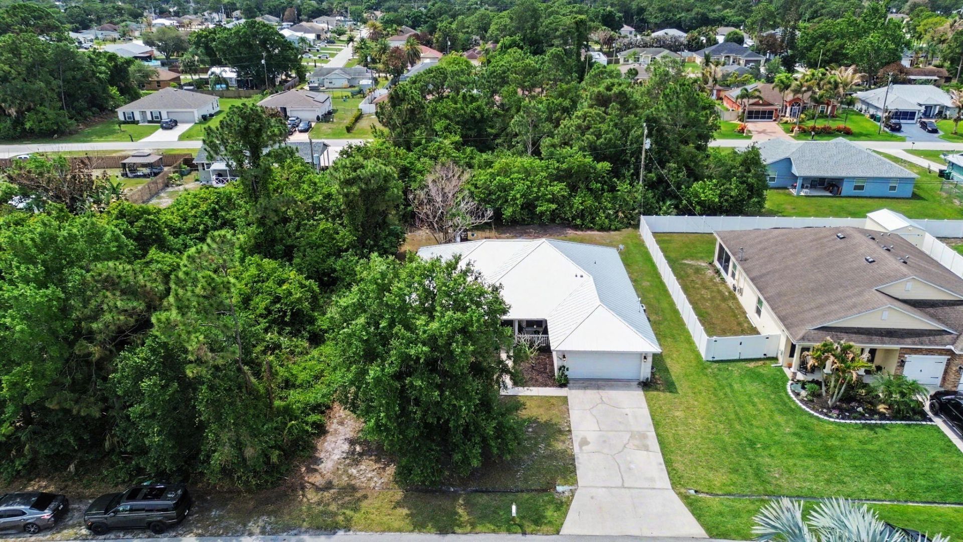 1550 SW Kosnar Avenue, Port Saint Lucie, FL 34953 Photo