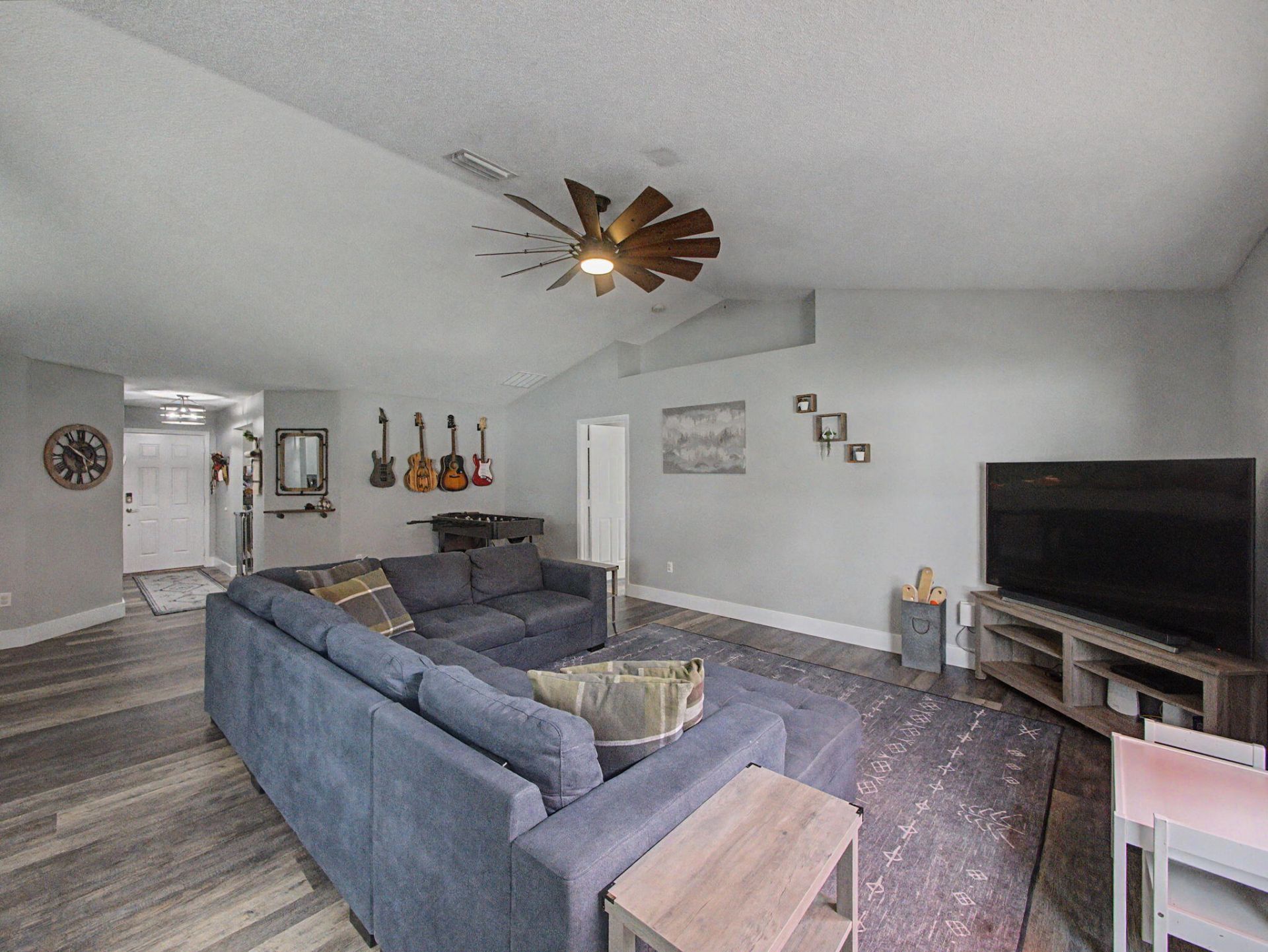 1550 SW Kosnar Avenue, Port Saint Lucie, FL 34953 Photo