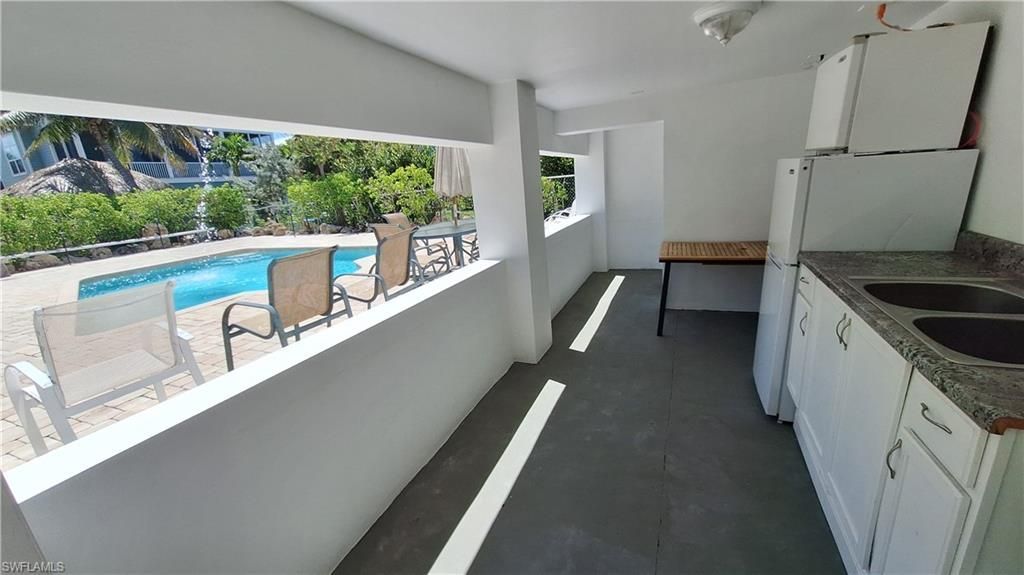 254 Palermo Cir, Fort Myers Beach, FL 33931 Photo
