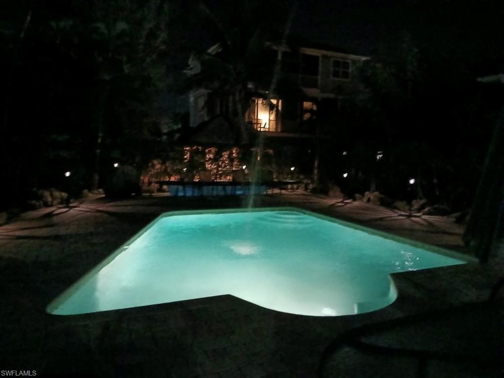 254 Palermo Cir, Fort Myers Beach, FL 33931 Photo