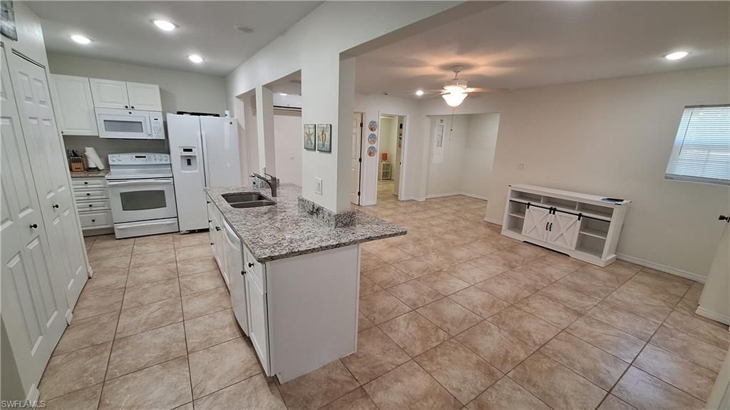254 Palermo Cir, Fort Myers Beach, FL 33931 Photo