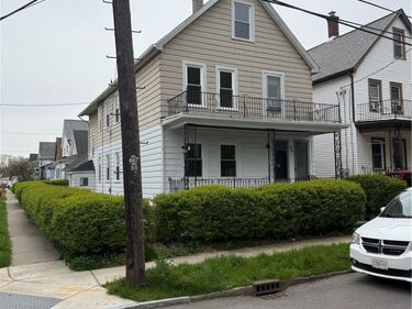 55 Gladstone Street, Buffalo, NY 14207