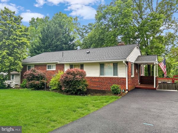 7030 DONNA CIRCLE, ANNANDALE, VA 22003