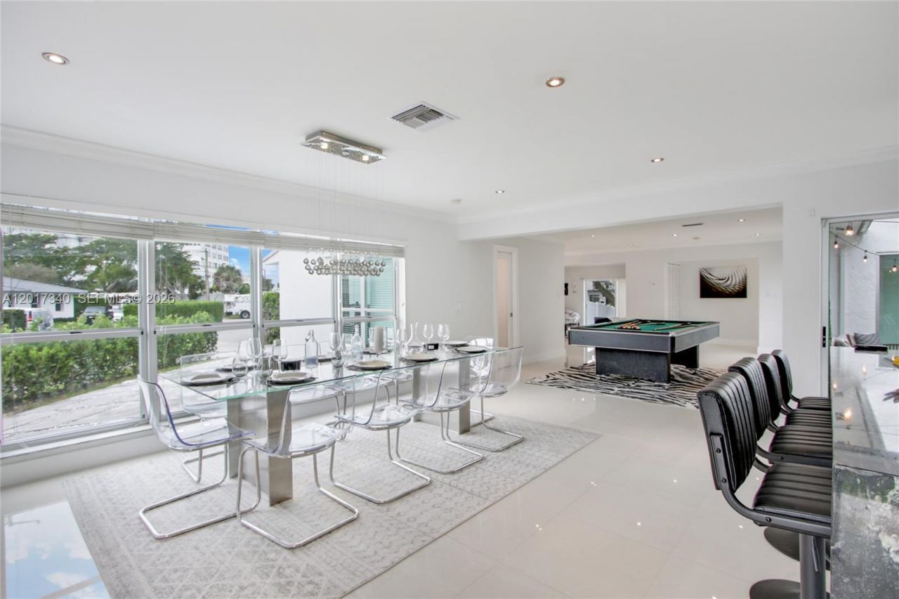 2001 NE 122nd Rd, North Miami, FL 33181 Photo
