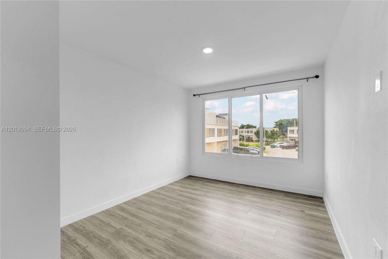 25936 SW 139th Path , Unit 25936, Homestead, FL 33032 Photo