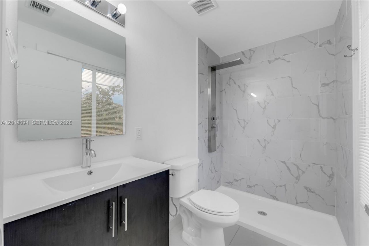 25936 SW 139th Path , Unit 25936, Homestead, FL 33032 Photo