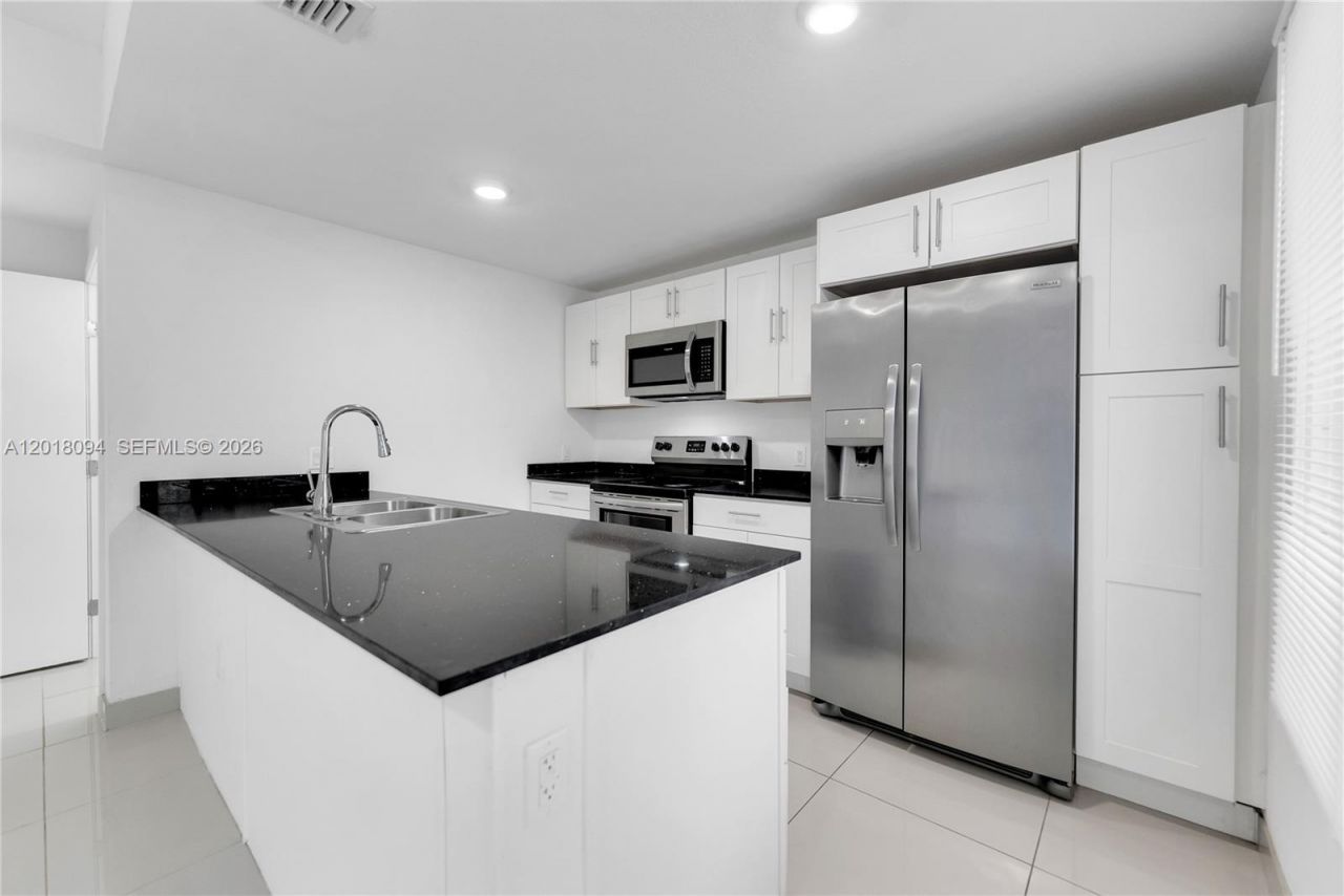 25936 SW 139th Path , Unit 25936, Homestead, FL 33032 Photo