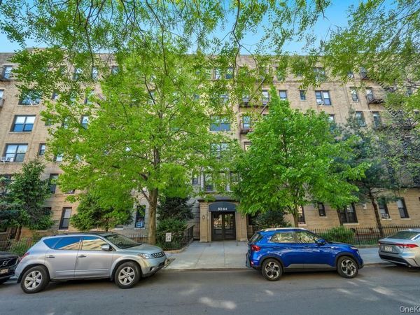 83-64 Talbot Street, Unit 3A, Kew Gardens, NY 11415