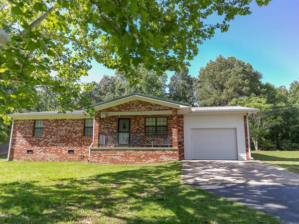 1207 W Unity Road , Paragould, AR 72450